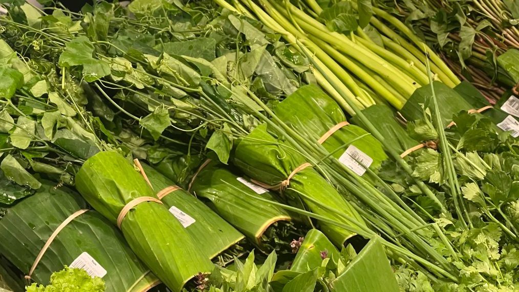 countries-heavily-reliant-on-plastic-packaging-are-also-trying-to-change-3_cheese-track_from-xiaohongshu-web-version-1